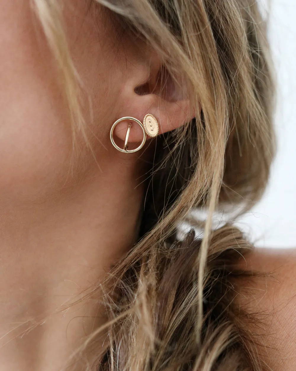 AISSA studs earrings