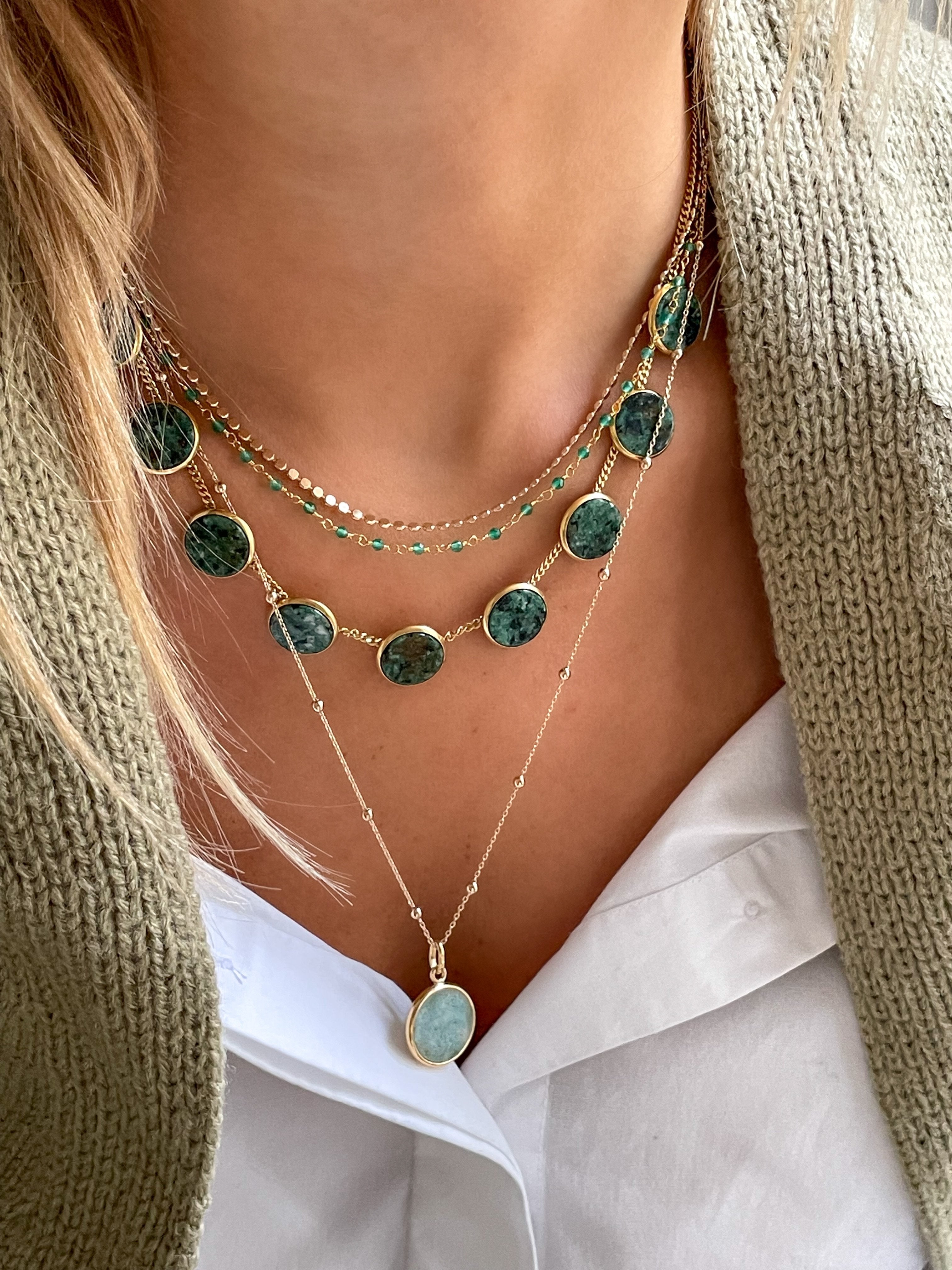 PRECIOUS green long necklace